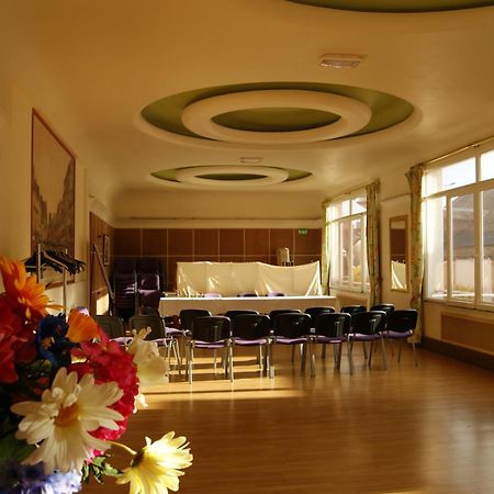 Hotel Saint - Pierre Villedieu-les-Poëles Eksteriør billede
